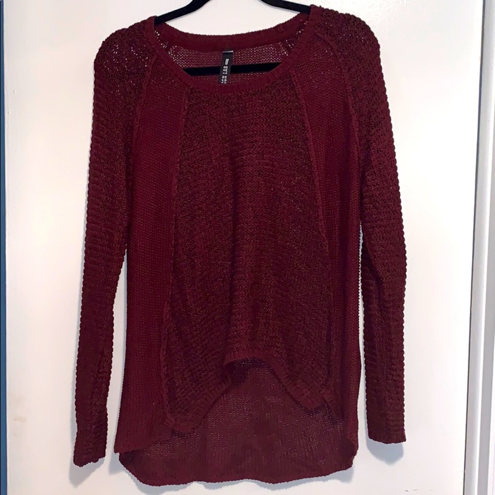 Maroon knit crew neck sweater